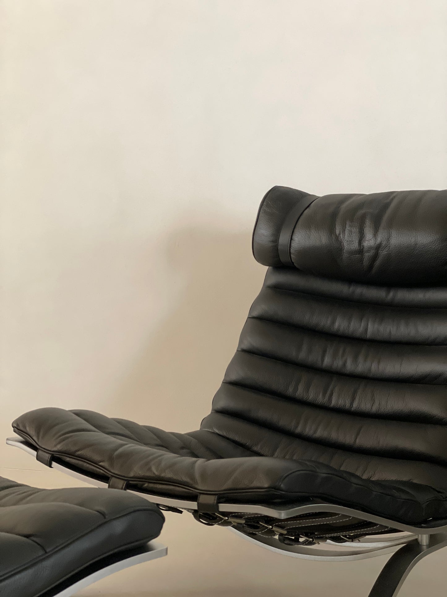 Ari lounge chair with ottoman by Arne Norell for Norell Möbel AB, 1970s